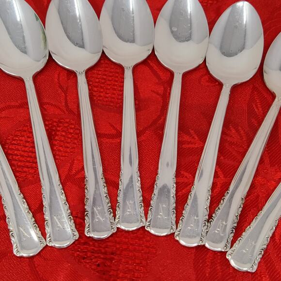 8pc Teaspoons May Queen Holmes & Edwards Silverplate Flatware Monogram "N" - Picture 5 of 12